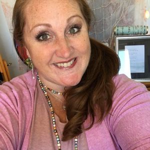 Meet your Posher, Nadine